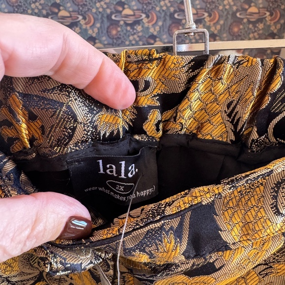 NWT Dressed In LALA Golden Dragon Brocade Trousers - 2X - Picture 5 of 7